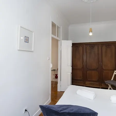 Comfortable With Terrace Near Marques De Pombal, - Ttl317 *