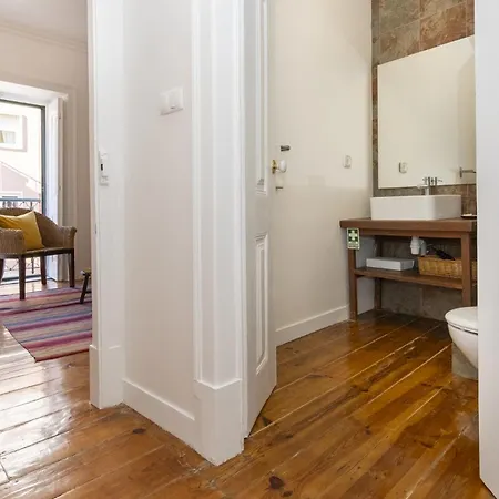 Comfortable With Terrace Near Marques De Pombal, - Ttl317 شقة *