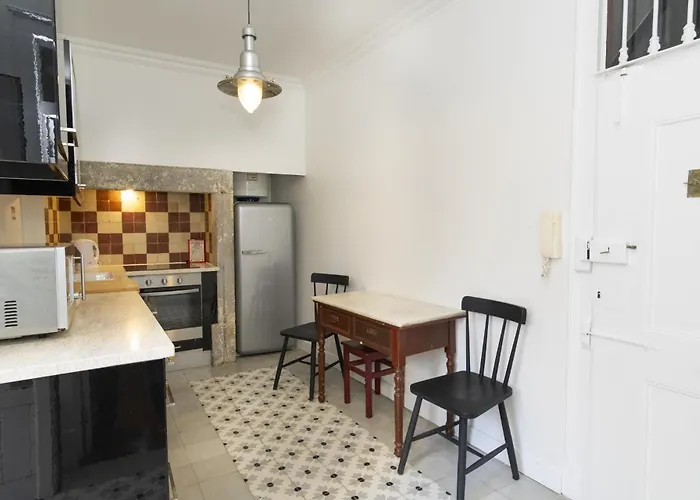 Comfortable With Terrace Near Marques De Pombal, - Ttl317 ליסבון